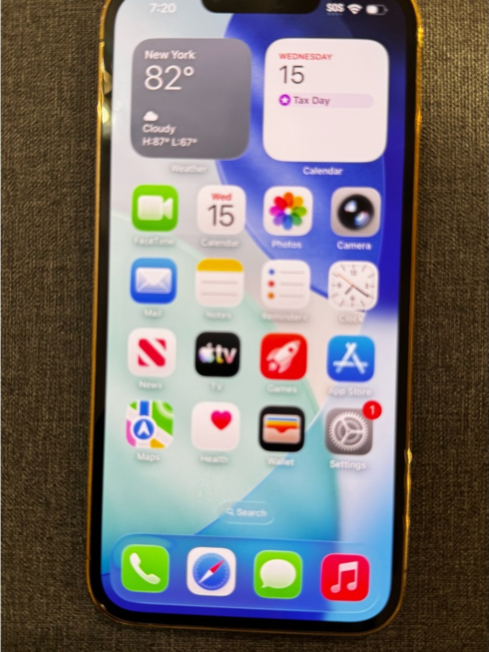 Apple iPhone 13 Pro Gold 128gb
AT&T